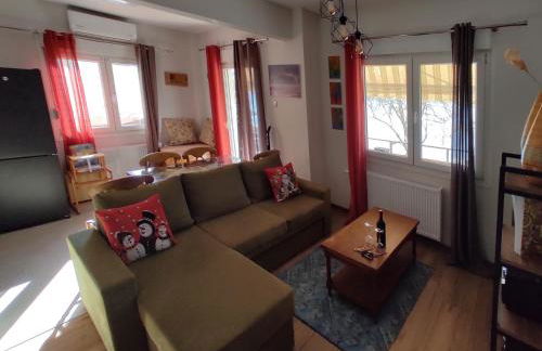 Kasoni Home , Απόλυτα κεντρικό διαμέρισμα μπροστά στη λίμνη - Foto 6