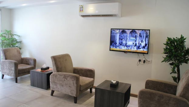 Coin salon dans le hall