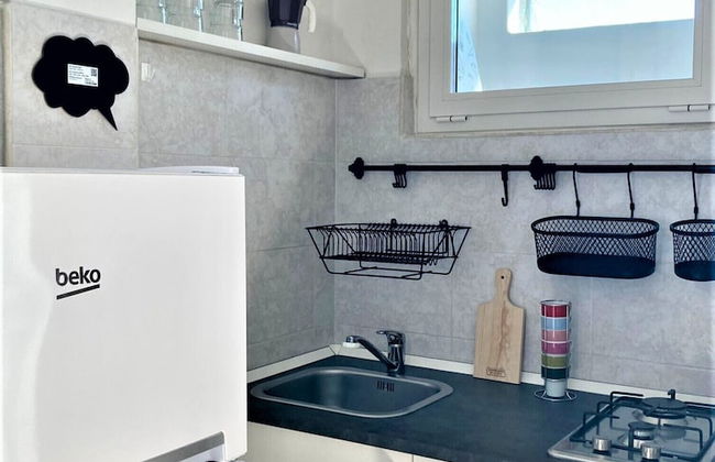 Bright studio with balcony - Visconti 14 - Foto 6