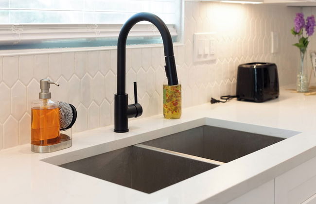 Spacious & Homey 4br/3ba W/amenities Near Downtown - Foto 32