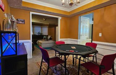 Friends & Family Suburban Retreat - Foto 38