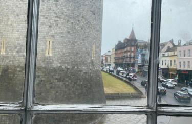 Spacious 4-Bed Apartment Opposite Windsor Castle - Foto 43