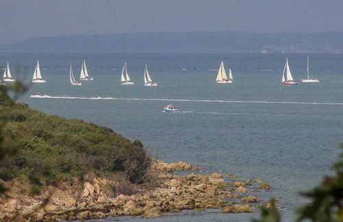 Promenade Apartment with own Beach Hut - Photo 29
