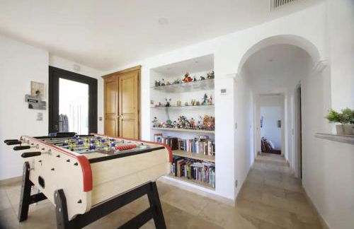 VILLA SAINTE BAUME Piscine Jacuzzi tout confort - Photo 31