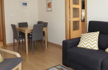 Quiet, Modern Apartment - Photo 4