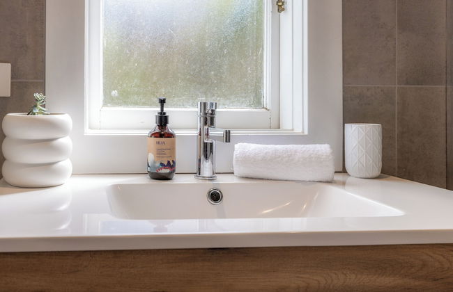 Tahatai Cottage with Spa Pool - Oneroa - Foto 23