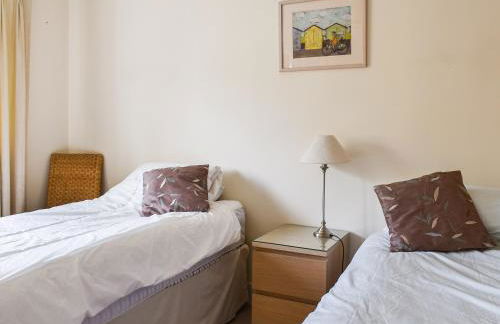 Lime Court - Cottages - Photo 7