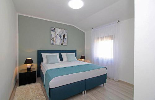 Villa Tina in Pinezići (Haus für 10 Personen) - Foto 39