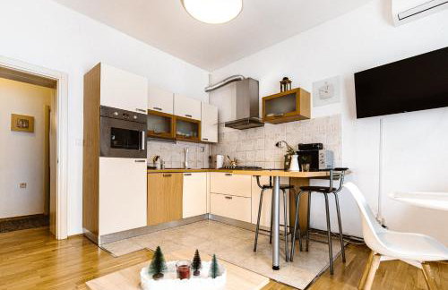 Belana Apartment - Photo 8