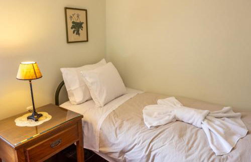 Rustic home in heart of Stemnitsa - Photo 16