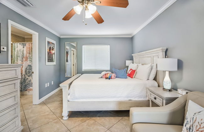 Tropical Beach Resorts - Photo 36