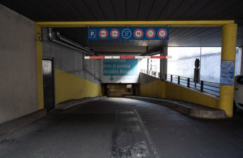 Le Terra Cholet - T2 Centre - Terrasse - Parking - 25 min Puy duFou - Foto 24