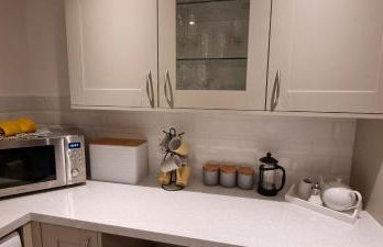 HighTide - 2 bed with parking, balcony & sea view. - Photo 36