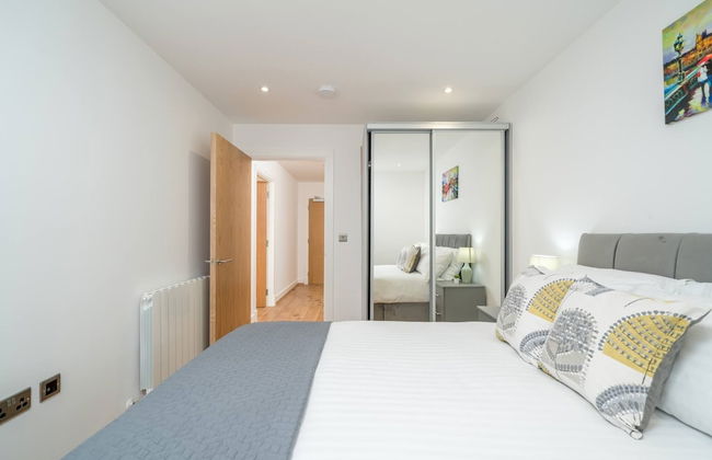 Skyvillion - River View Mins To O2 & London Excel - Photo 5