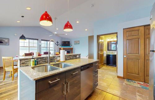 Tyee Shoreline Retreat B - Foto 10