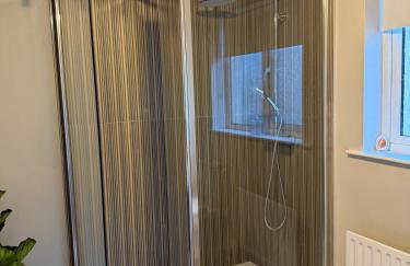 Derry City Centre Townhouse - Foto 11