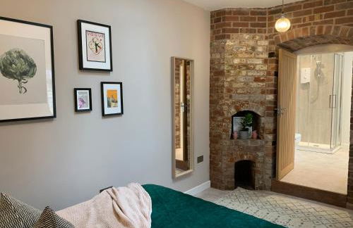 The Folly - Photo 19