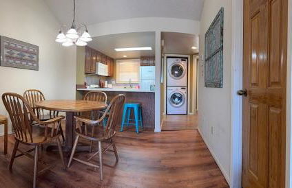 TALISMAN AMAZING VIEWS Walk to Uptown Sleeps 4 - Foto 31