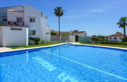 Apartment with pool by Costarentals - Ref 194 - Photo 28