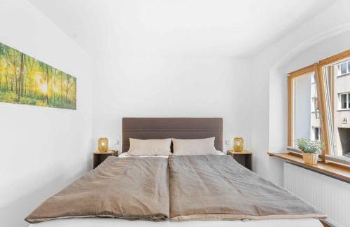 OTTOs Altstadtwohnung - Foto 2