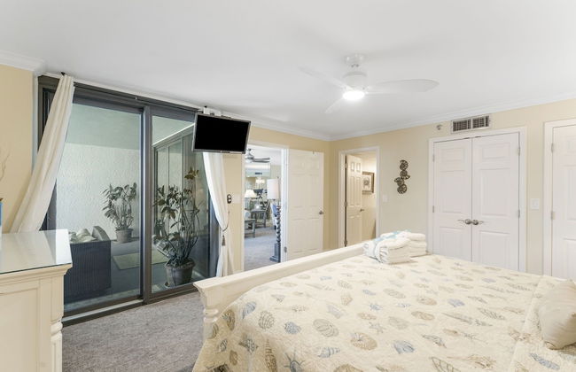 Stunning 2/2 Designer Condo w Coastal Appeal Right on the Gulf! - Foto 3