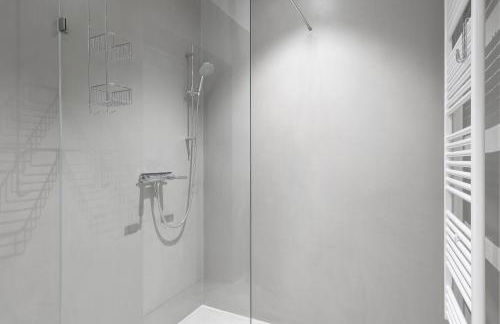 Exklusiv: Historisches Apartment mit Deckengewölbe - Foto 7