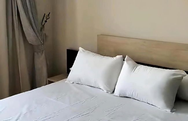 2 Bed Chalet Sleeps 4 Free Parking & Balcony - Foto 4