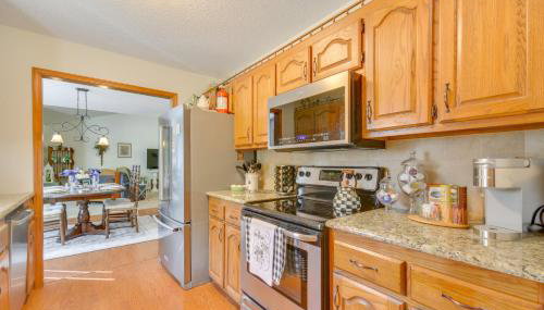 3 Mi to Dtwn Jefferson City Family Home with Deck - Foto 3