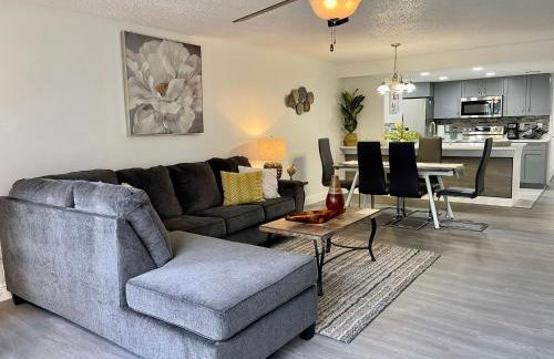 Grand Superior 3BR Condo Apartment Near Disney Parks - Foto 14