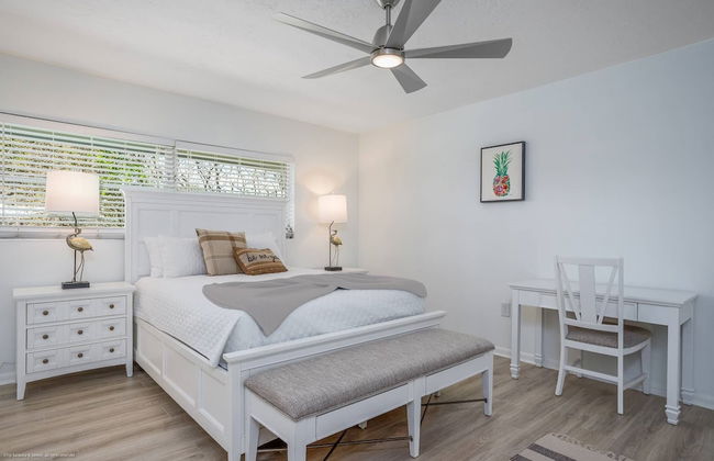 Gorgeous Grove Contemporary Family Home - Foto 3