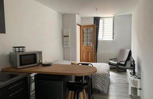 Studio en centre ville d'Argentan - Foto 1