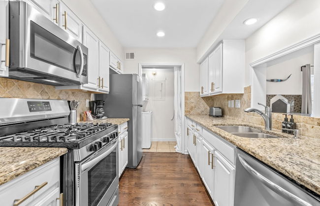 Juniper Furnished Apartments - Photo 70