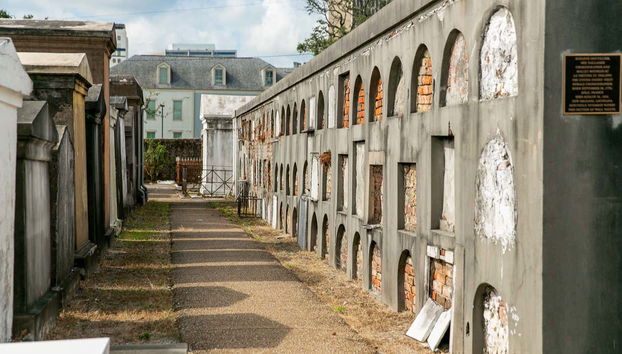 Descubriremos los secretos del cementerio de San Luis