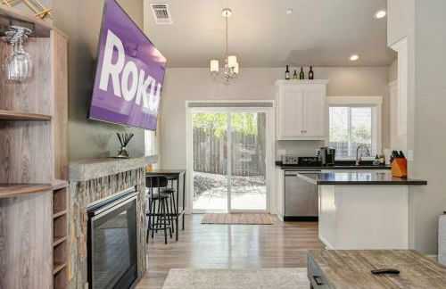 Cozy Two-Story Cottage Near Historic Folsom! - Foto 29