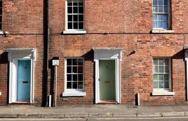 Charming Townhouse Retreat - Foto 13