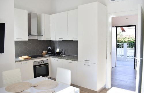 Renovated villa 400 meters from the sea with garden - Foto 13