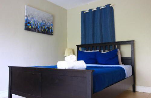 Sunny Isles Apartments by MiaRentals - Photo 72