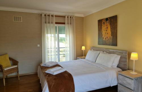 Sleep & Surf Ericeira - Portugal - Foto 39