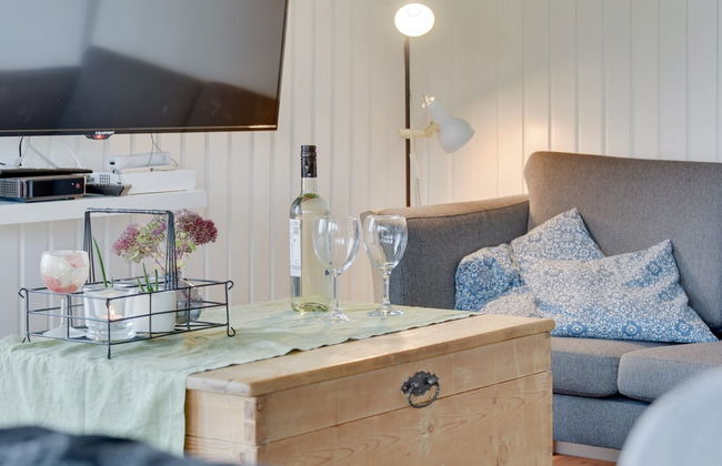 "Roar" - 500m from the sea - Photo 25