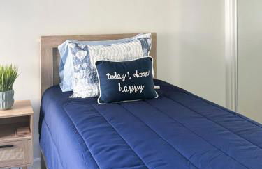 Quaint Mid-Century Cottage by the Coast - Foto 18