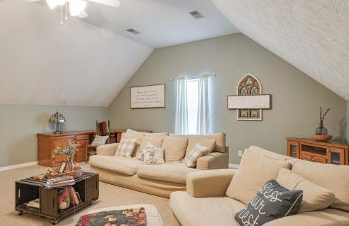 Spacious Lebanon Home with Pool 6 Mi to Downtown! - Foto 19