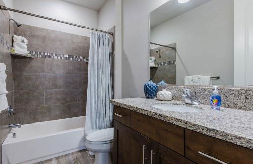 Paradise Village 115 Poolside Heaven Private Hot Tub and Ping Pong Table, Community Water Park and Kids Cove - Foto 71