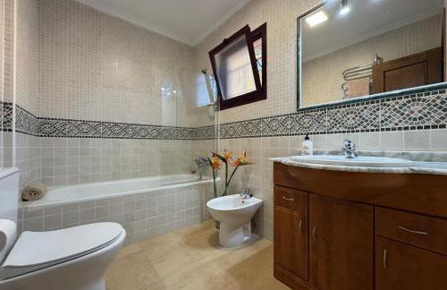 Maikran Premium Fantastic Family Villa with Pool - Foto 31