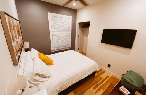 Blue Ox Charming 2 Bedroom Triplex - S Broadway - Photo 17