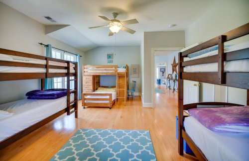 Bayfront White Stone Escape w/ Private Beach! - Photo 20