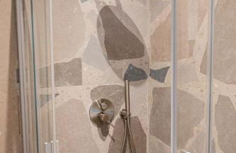 SEMIRAMIS Luxury Apartments - Photo 6