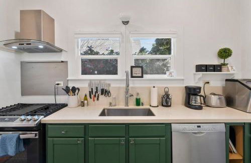 Downtown Napa HOT TUB Retreat - 3 Bed l 2 bath - Foto 28