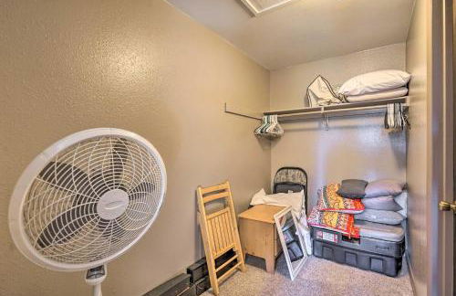 Luxe Updated Home with Grill and Hot Tub 4 Mi to RMNP - Foto 17