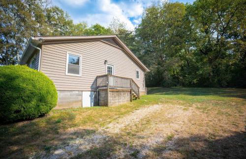 Comfy and Convenient Duplex - Foto 17