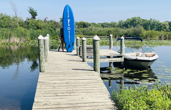 Lakefront Retreat - Foto 21